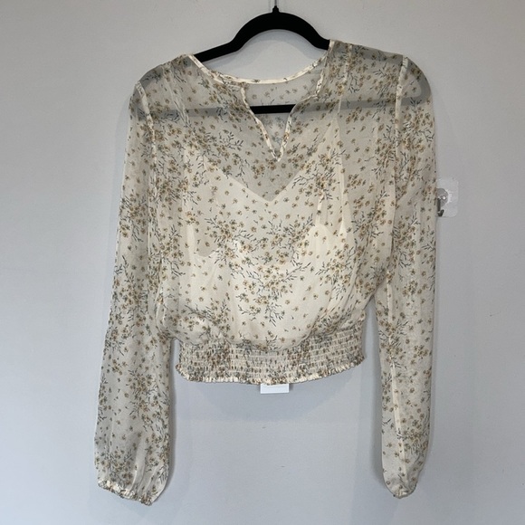 CAMI NYC ROBYN CHIFFON TOP in Pale Waterflower - Picture 5 of 10